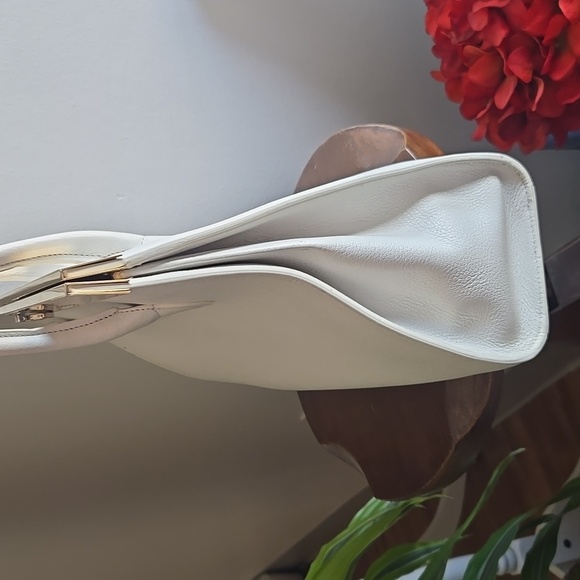 Dee Ocleppo Large Roma Top Handle Bag - Picture 8 of 12